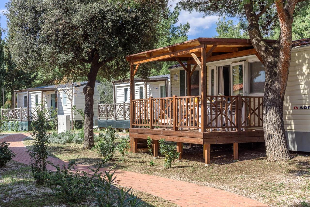 Salve Croatia Mobile Homes In Amadria Park Trogir 希杰·弗朗吉卡 外观 照片