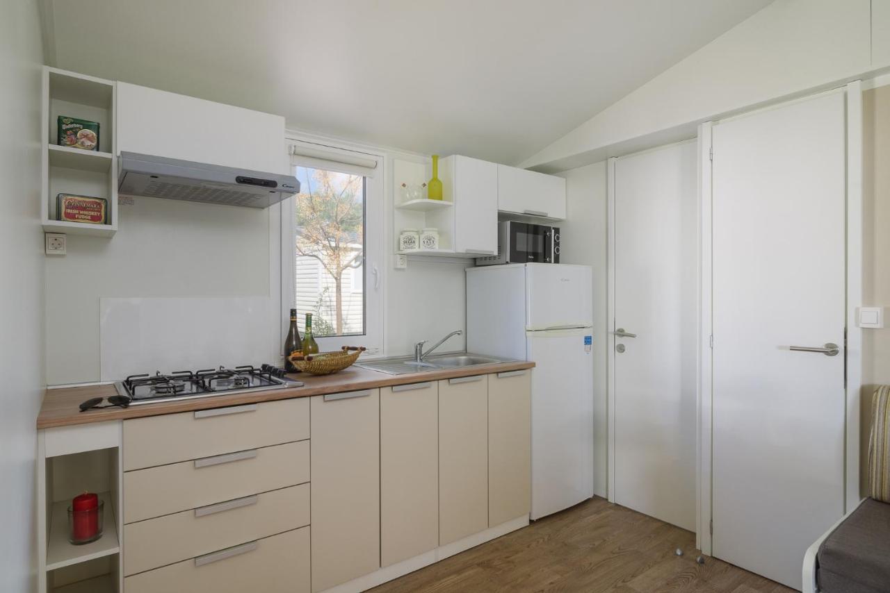 Salve Croatia Mobile Homes In Amadria Park Trogir 希杰·弗朗吉卡 外观 照片