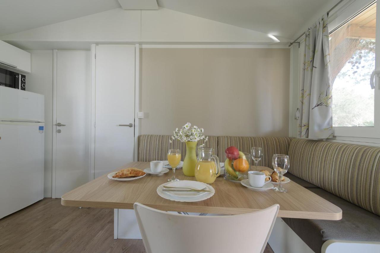 Salve Croatia Mobile Homes In Amadria Park Trogir 希杰·弗朗吉卡 外观 照片