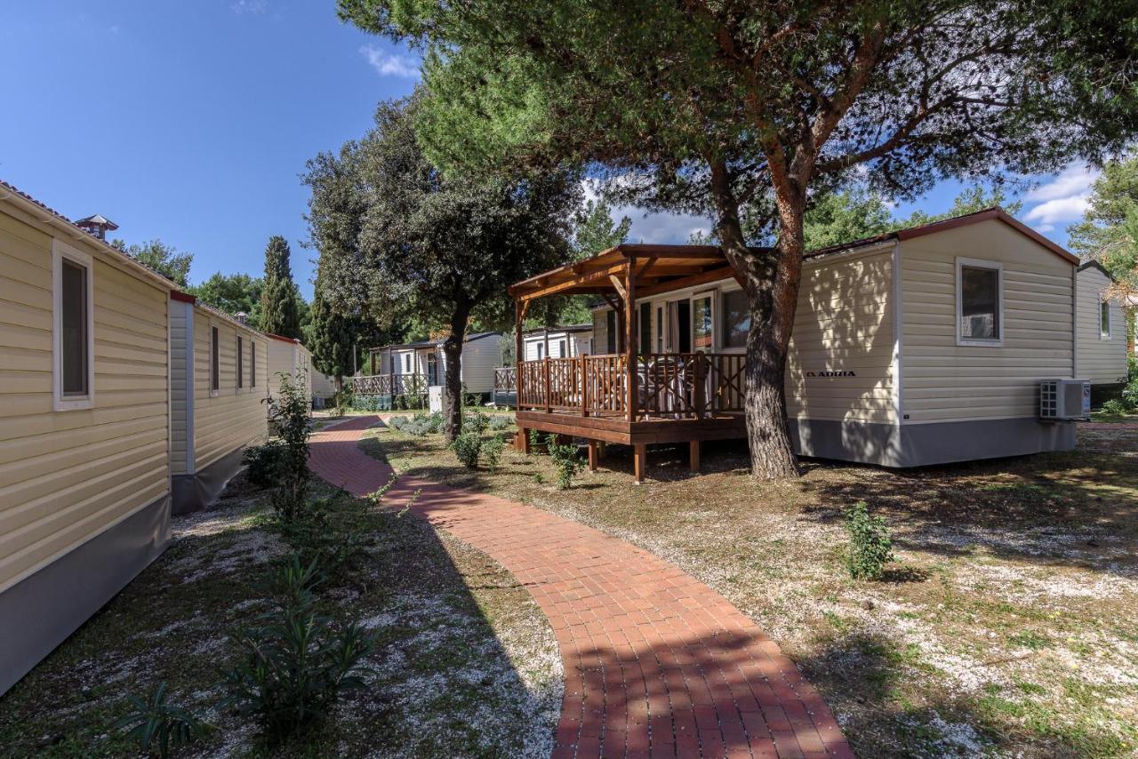 Salve Croatia Mobile Homes In Amadria Park Trogir 希杰·弗朗吉卡 外观 照片