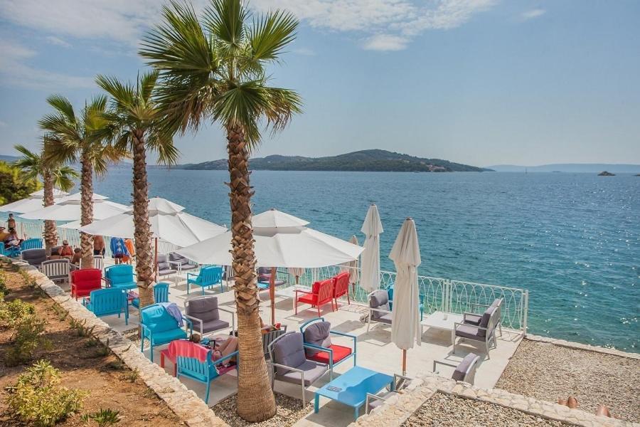 Salve Croatia Mobile Homes In Amadria Park Trogir 希杰·弗朗吉卡 外观 照片