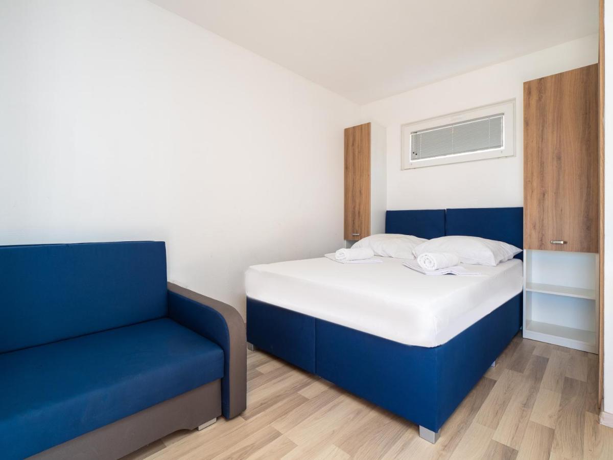 Salve Croatia Mobile Homes In Amadria Park Trogir 希杰·弗朗吉卡 外观 照片