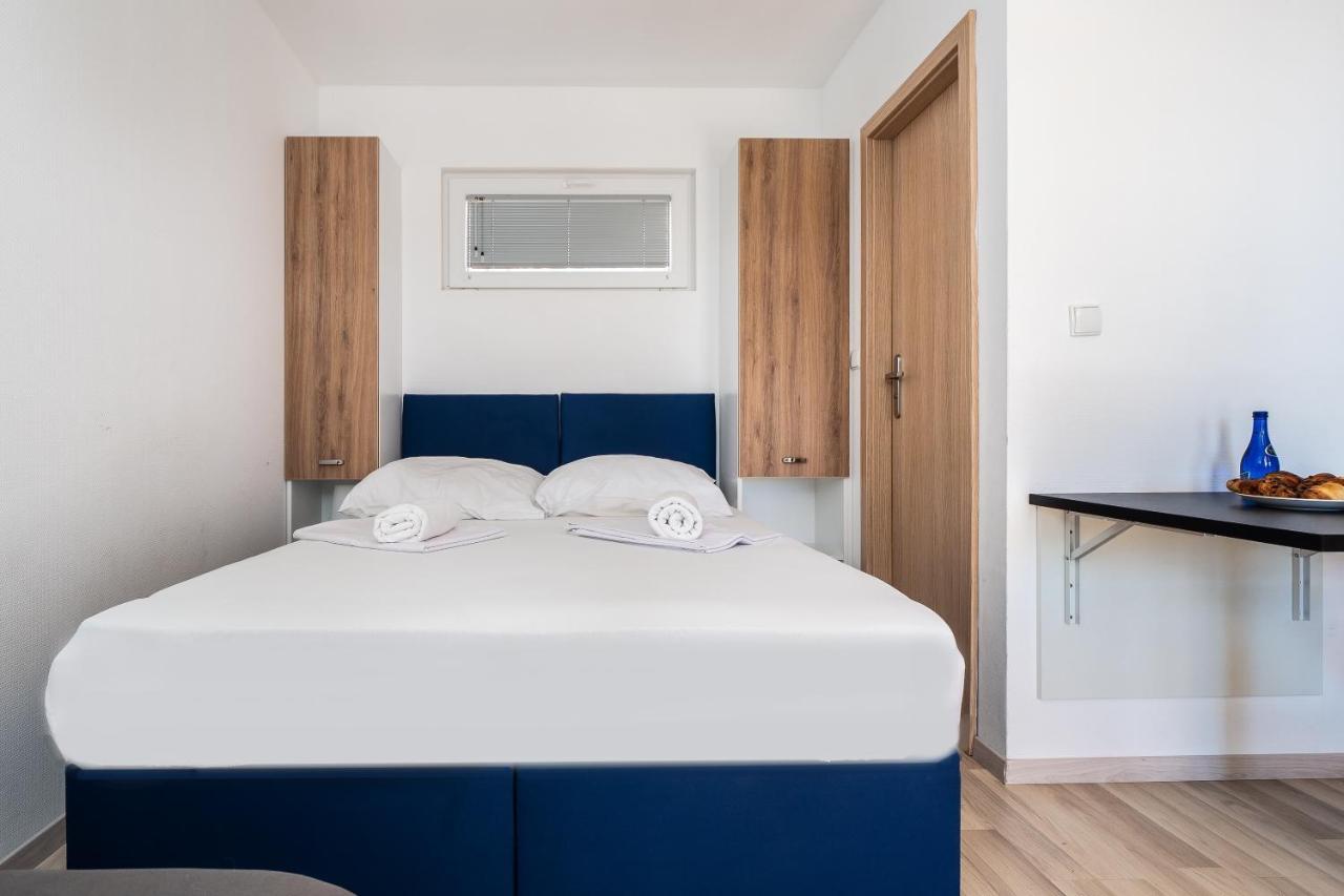 Salve Croatia Mobile Homes In Amadria Park Trogir 希杰·弗朗吉卡 外观 照片