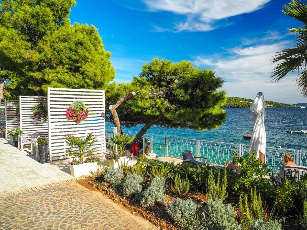 Salve Croatia Mobile Homes In Amadria Park Trogir 希杰·弗朗吉卡 外观 照片